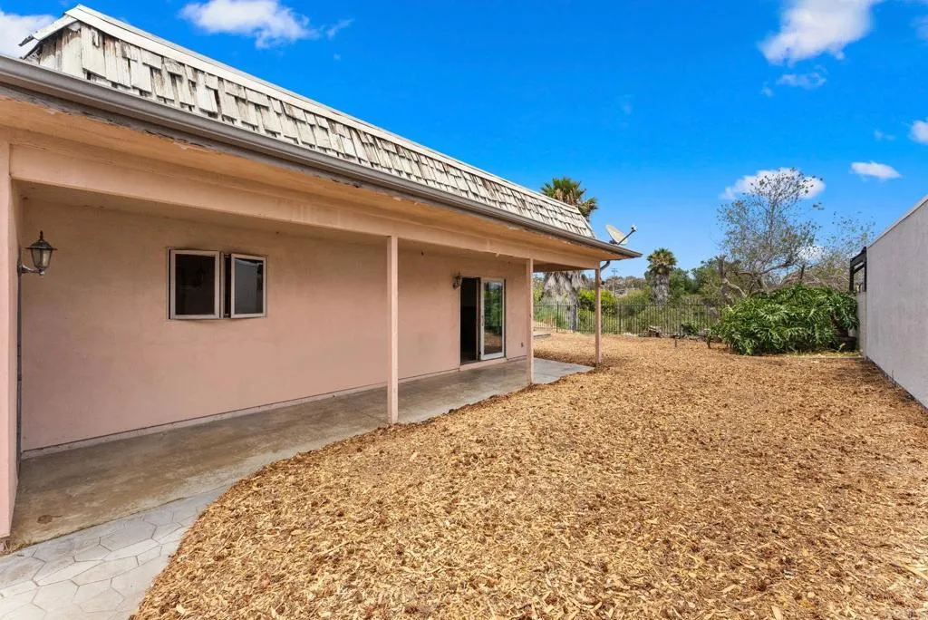 https://cdn.realtyfeed.com/cdn/127/306764331/fdaf99f67027e5466dd8342092472774.webp