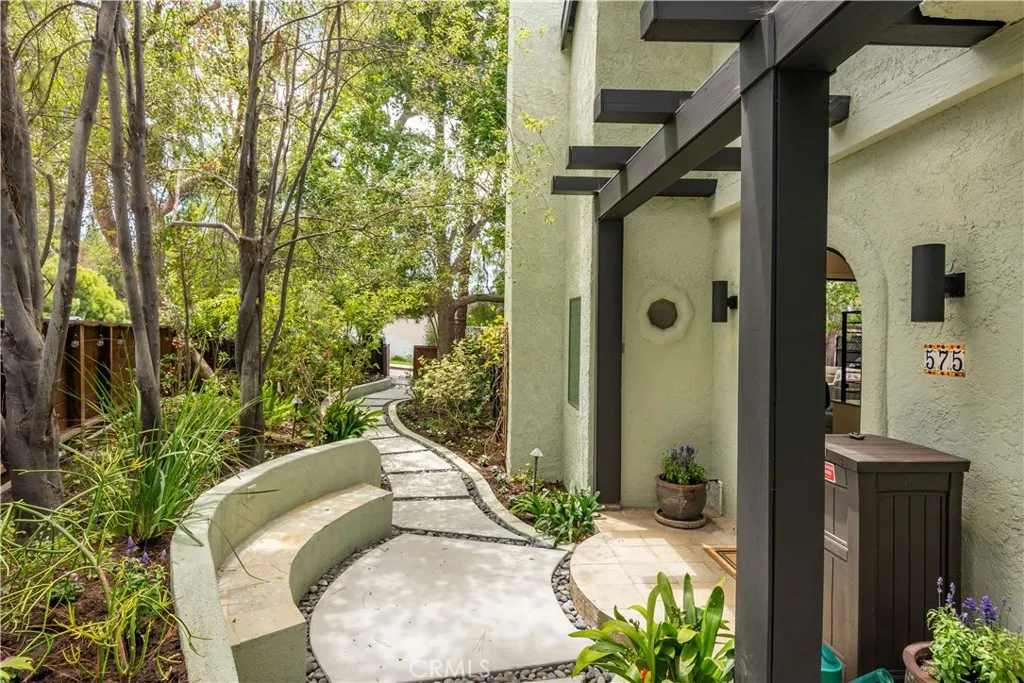 575 24th Street, Hermosa Beach, CA 90254 - Main photo, Hermosa Beach, CA