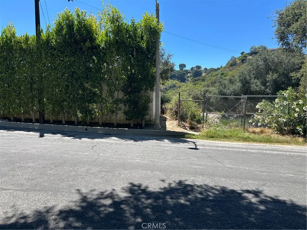 2451 Nalin Dr, Los Angeles, CA 90077 - Photo 4 of 24, Los Angeles, CA