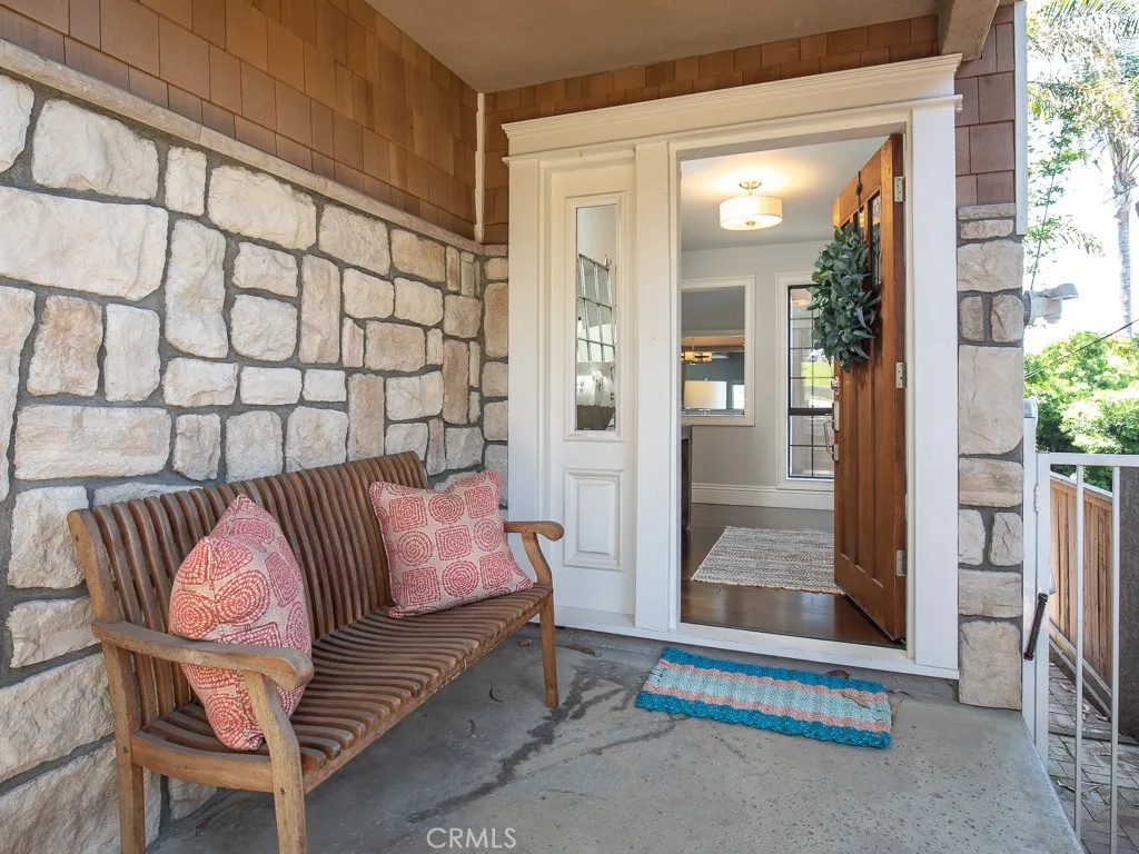 3613 Walnut Avenue, Manhattan Beach, CA 90266 - Photo 3 of 39, Manhattan Beach, CA