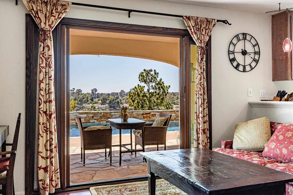 https://cdn.realtyfeed.com/cdn/127/306764423/650417cccb032c0dc0289d5f1ba53fb1.webp