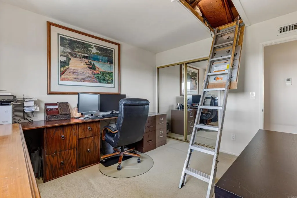 https://cdn.realtyfeed.com/cdn/127/306764423/7b232296bd75264fb3b84a63edb754b0.webp