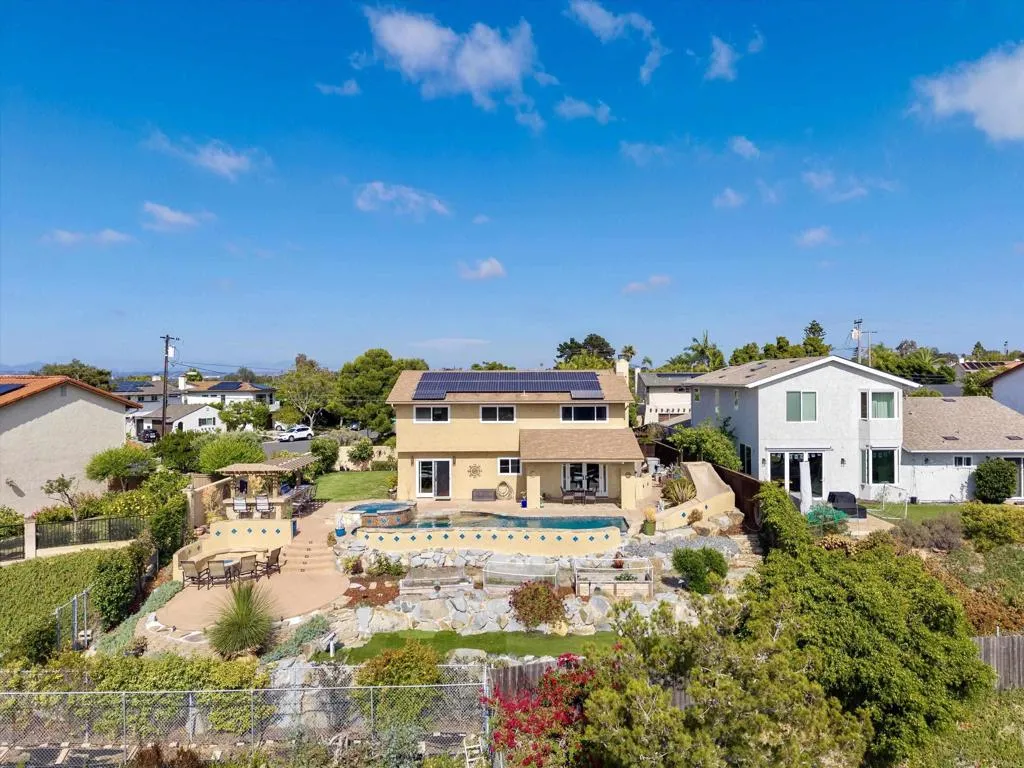 https://cdn.realtyfeed.com/cdn/127/306764423/83f1f9e35f71d87d0cc03ed94535be3a.webp