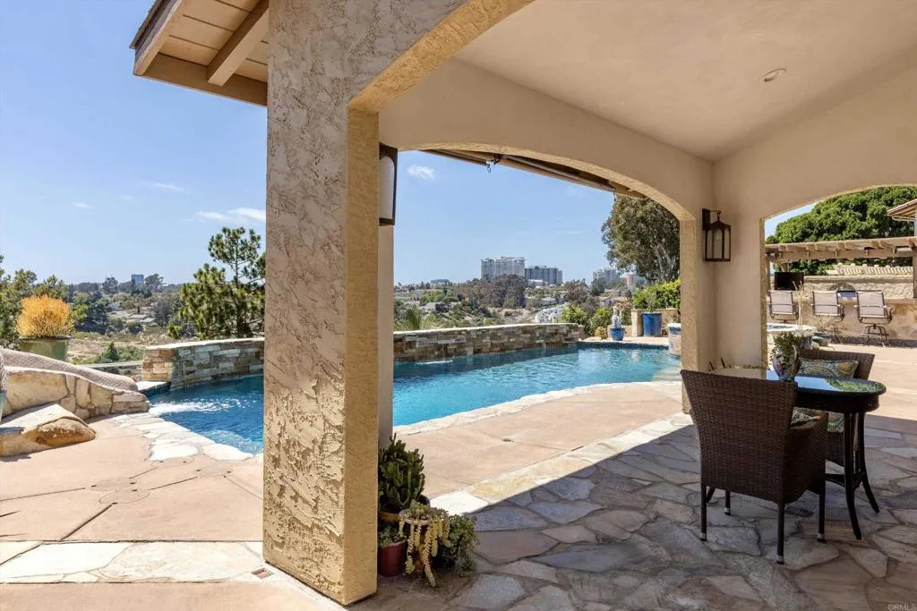 7042 Dennison St, San Diego, CA 92122 - Main photo, San Diego, CA