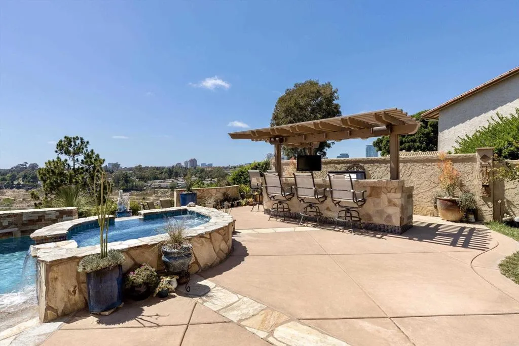 https://cdn.realtyfeed.com/cdn/127/306764423/9b93fc94b1e41518be7f02746a8d933d.webp