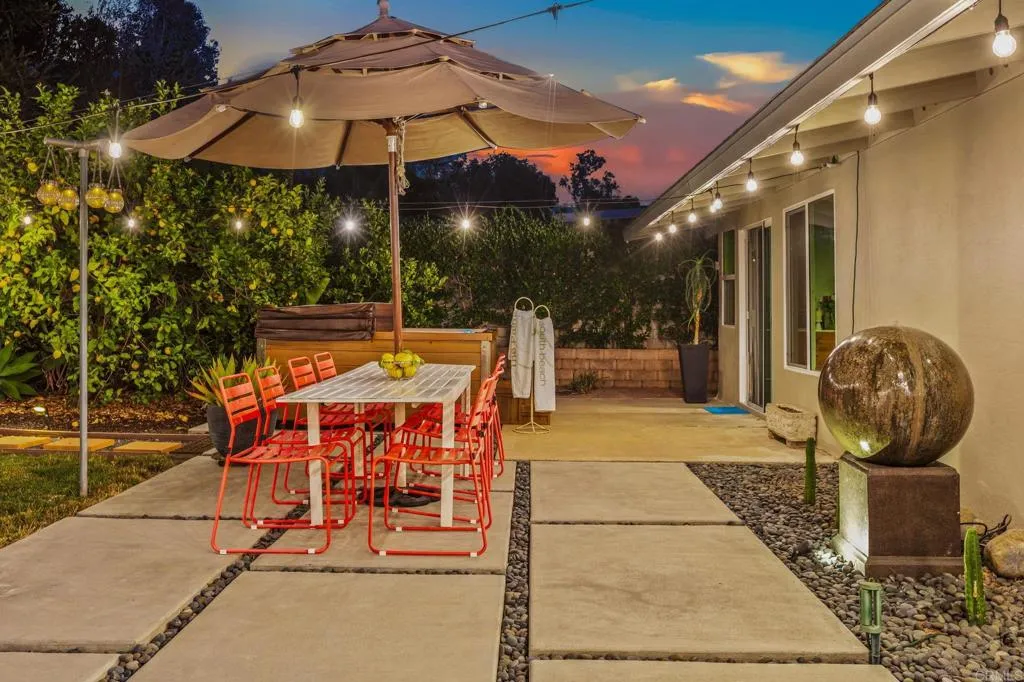 https://cdn.realtyfeed.com/cdn/127/306764430/4c0ec497f00a9ebd638d0b4317da0e53.webp
