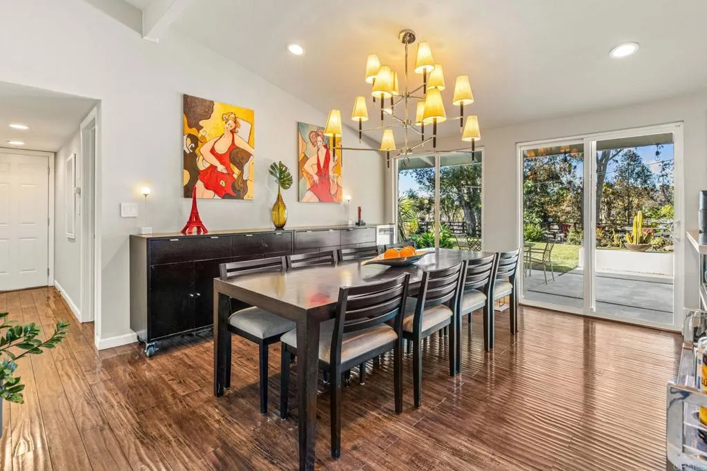 https://cdn.realtyfeed.com/cdn/127/306764430/c872985758791ad35470d20af4f8bf68.webp