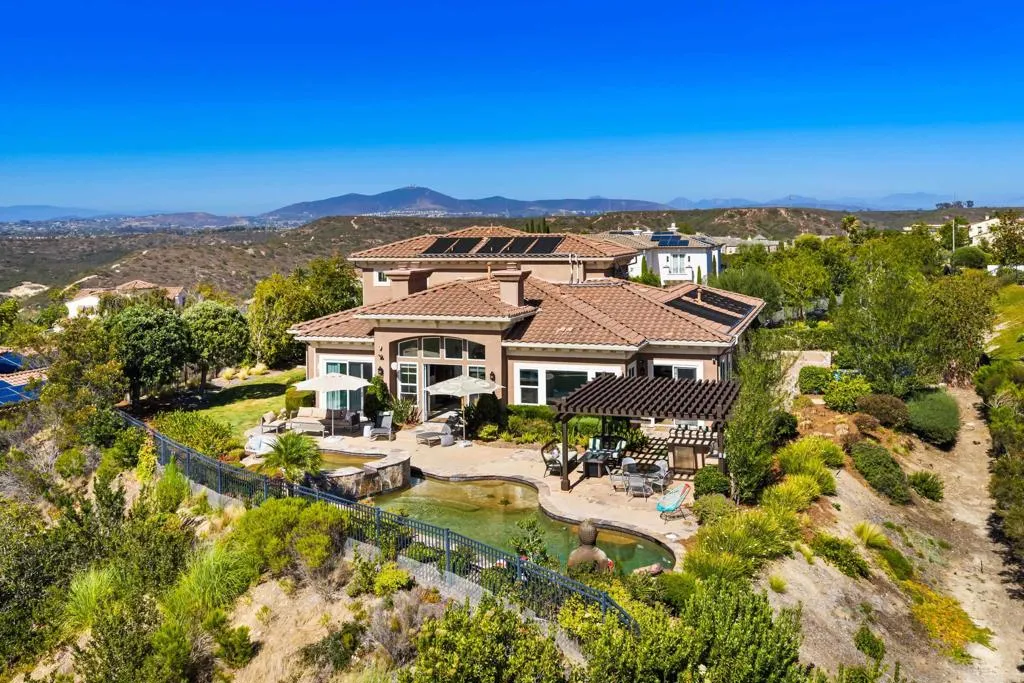 https://cdn.realtyfeed.com/cdn/127/306764434/3005d46cb5612da0f80f929ee2cdb155.webp