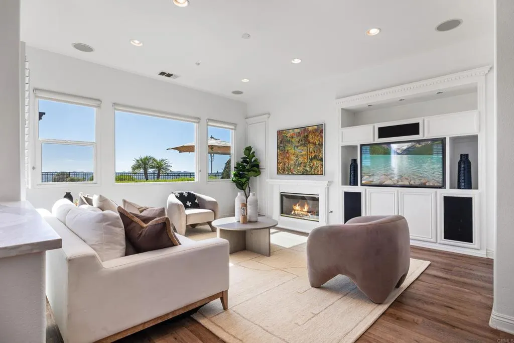 https://cdn.realtyfeed.com/cdn/127/306764434/eb30a43929d27c7825f5b085976e0774.webp
