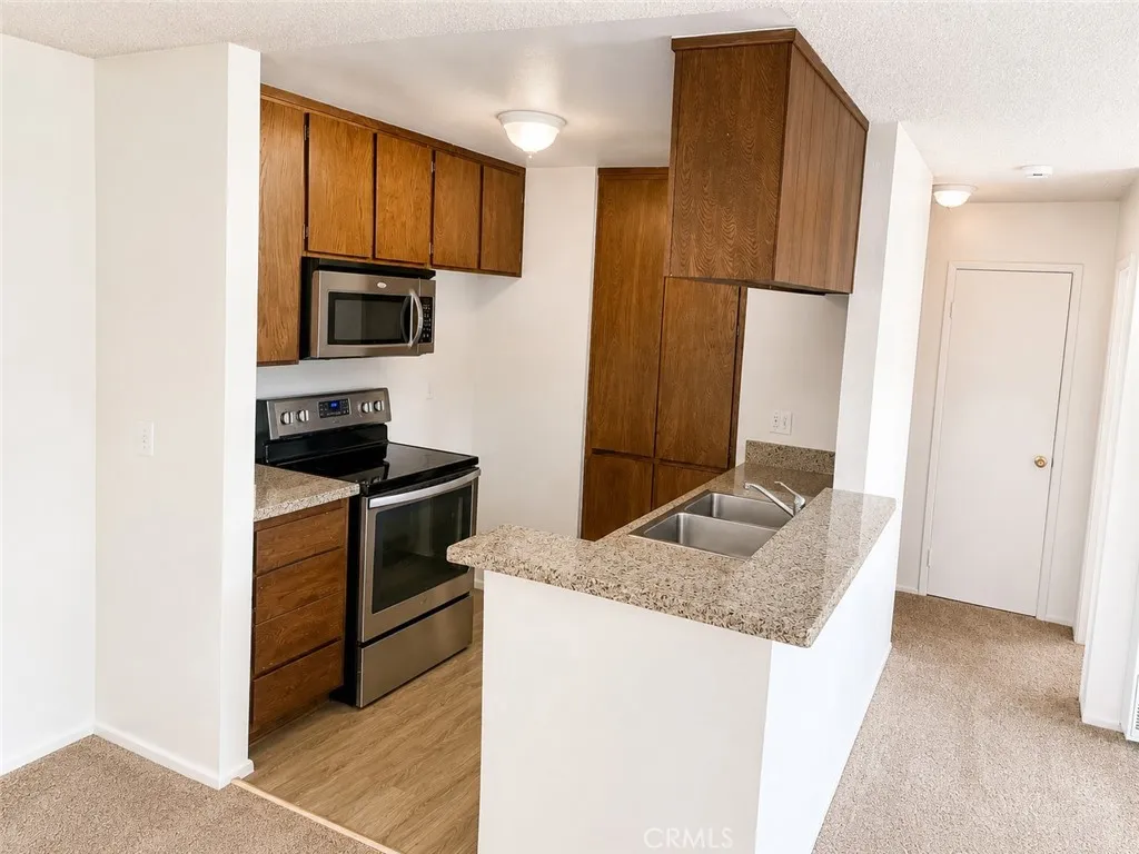 820 Coriander Unit K, Torrance, CA 90502 - Photo 5 of 9, Torrance, CA