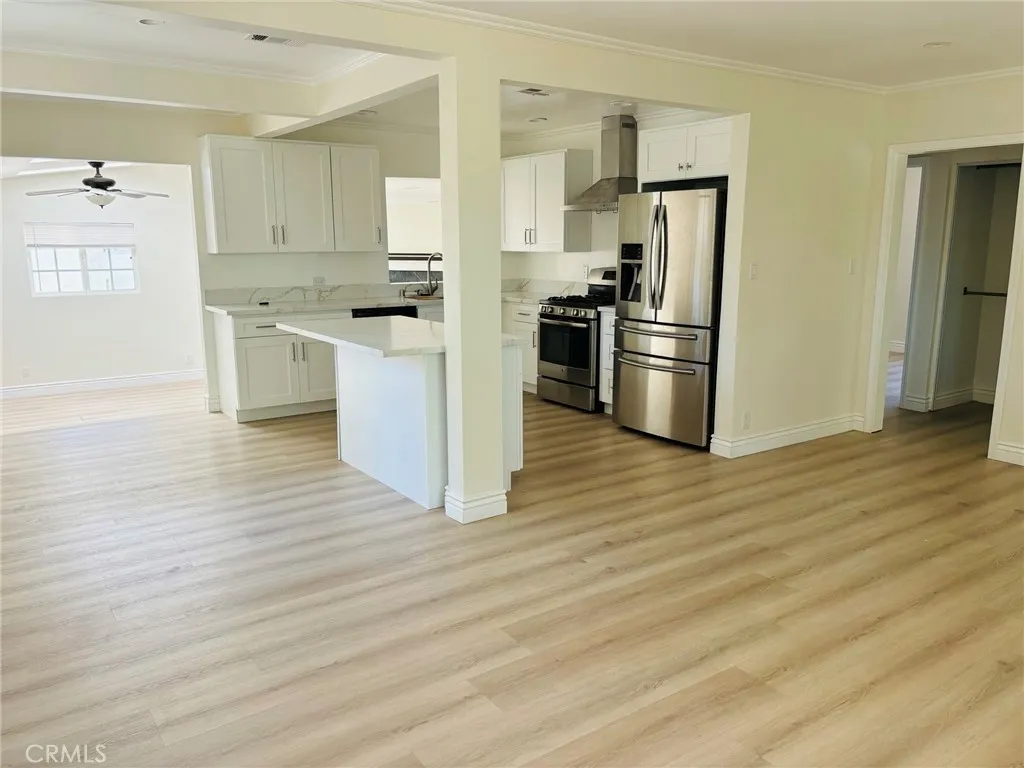 Winnetka, CA 91306