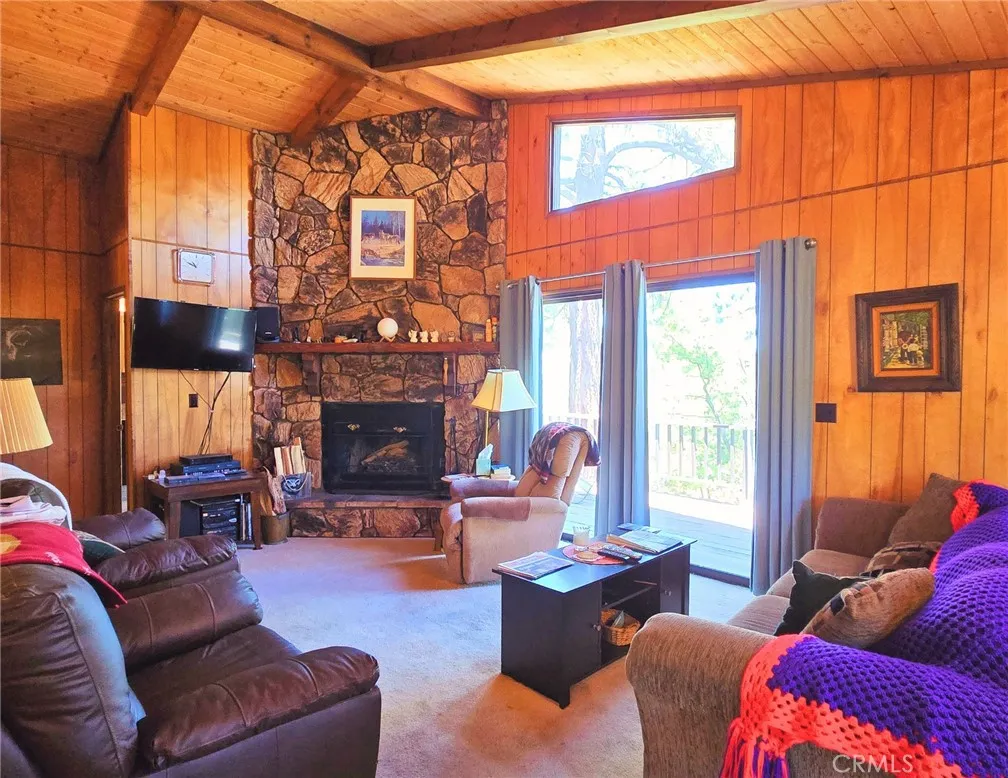 41620 Thrush Court, Big Bear Lake, CA 92315 - Photo 4 of 30, Big Bear Lake, CA