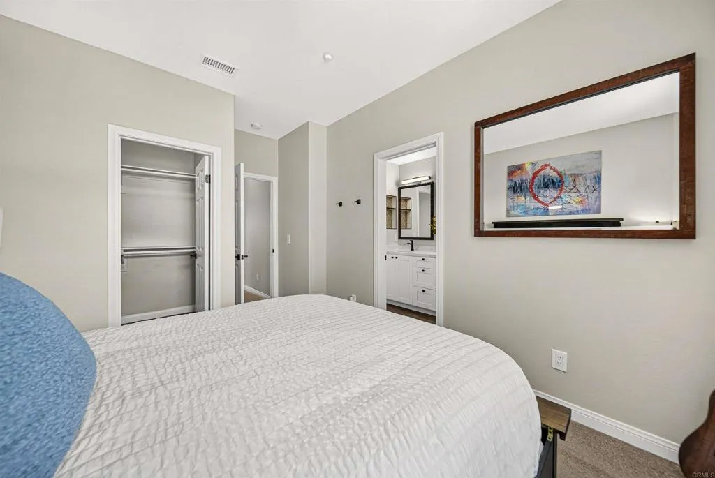 https://cdn.realtyfeed.com/cdn/127/306764502/72f78a2dc9ee9b28e59930d5bfc9d348.webp