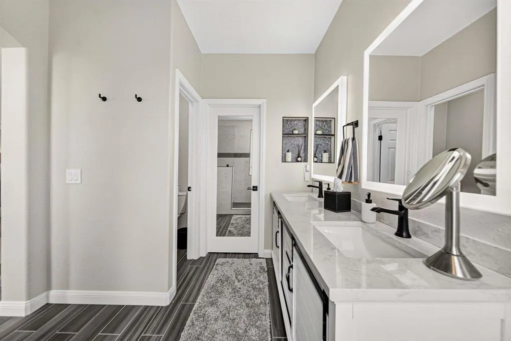 https://cdn.realtyfeed.com/cdn/127/306764502/c2da56e0c5a256da88f991ab5292e68f.webp
