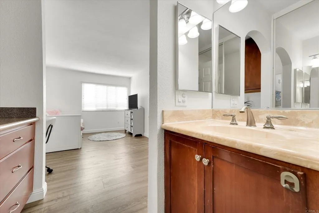 https://cdn.realtyfeed.com/cdn/127/306764523/3c7d7584c99addf9d6d5e73256ef7d8b.webp