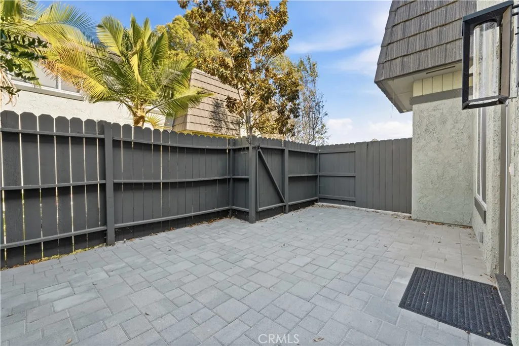 1651 Iowa Street Unit C, Costa Mesa, CA 92626 - Photo 4 of 26, Costa Mesa, CA