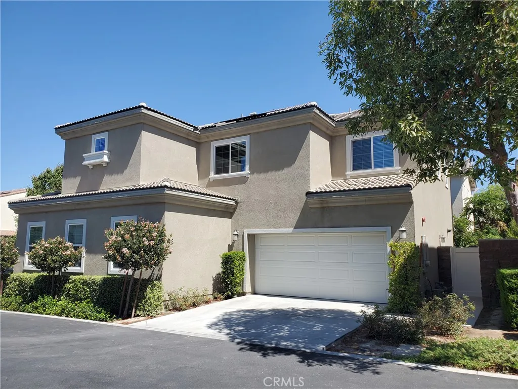 16035 Osprey, Chino, CA 91708 - Photo 3 of 32, Chino, CA