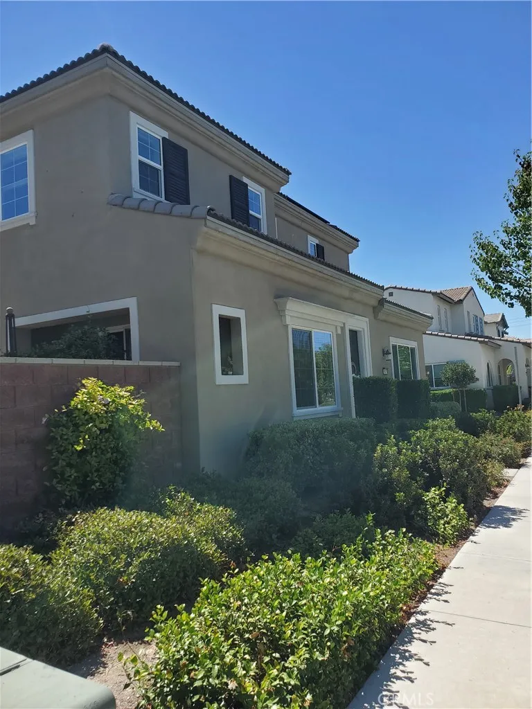 16035 Osprey, Chino, CA 91708 - Photo 2 of 32, Chino, CA