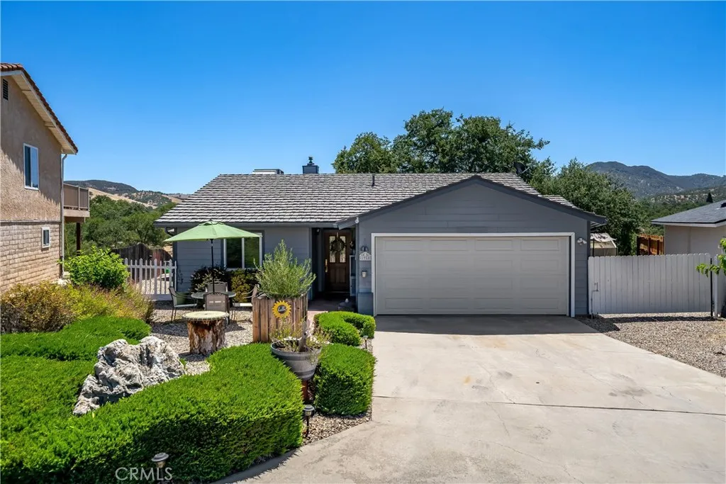 Paso Robles, CA 93446