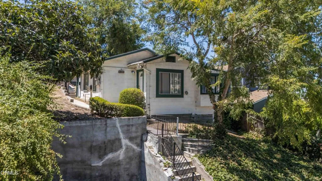4012 Clayton Avenue West, Los Angeles, CA 90027 - Photo 2 of 42, Los Angeles, CA
