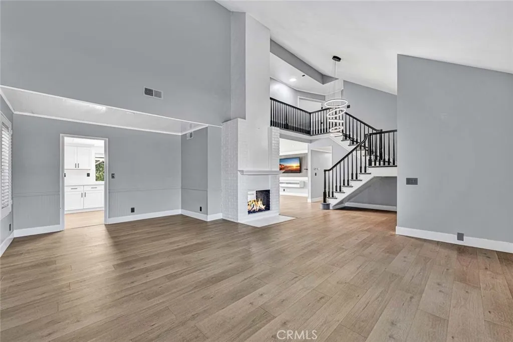 9882 Kings Canyon Drive, Huntington Beach, CA 92646 - Photo 5 of 37, Huntington Beach, CA