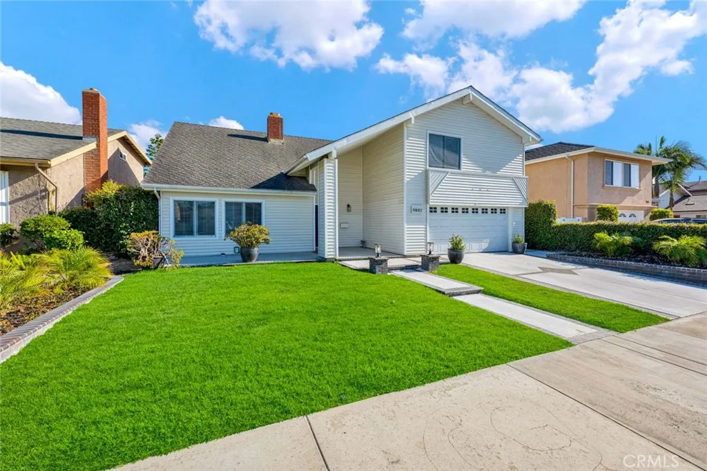 9882 Kings Canyon Drive, Huntington Beach, CA 92646 - Photo 2 of 37, Huntington Beach, CA