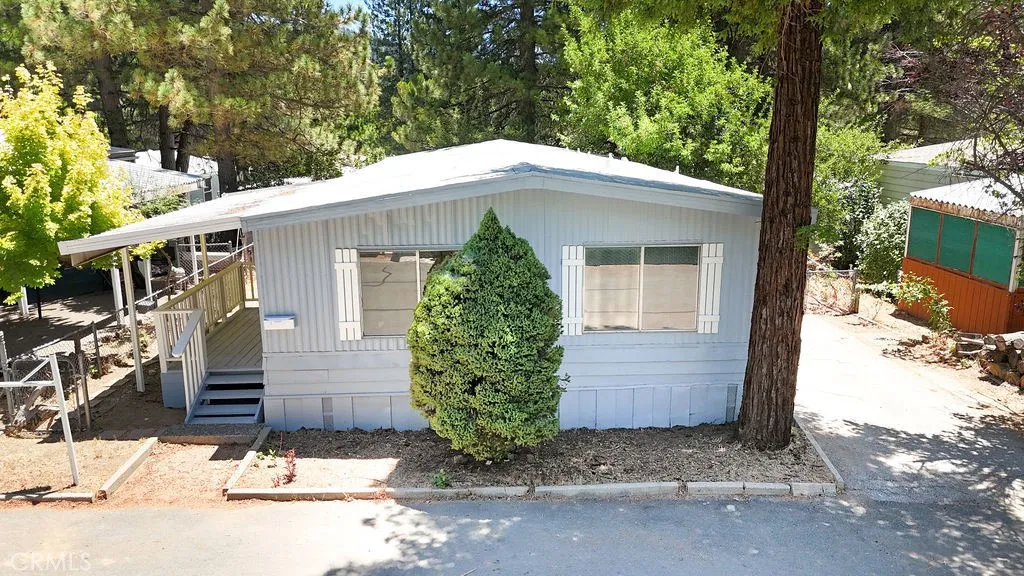 22899 Byron Unit 24, Crestline, CA 92325 - Photo 5 of 41, Crestline, CA