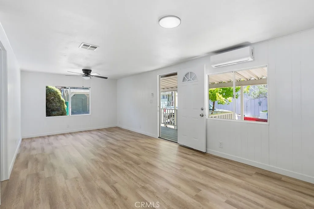 22899 Byron Unit 24, Crestline, CA 92325 - Photo 4 of 41, Crestline, CA