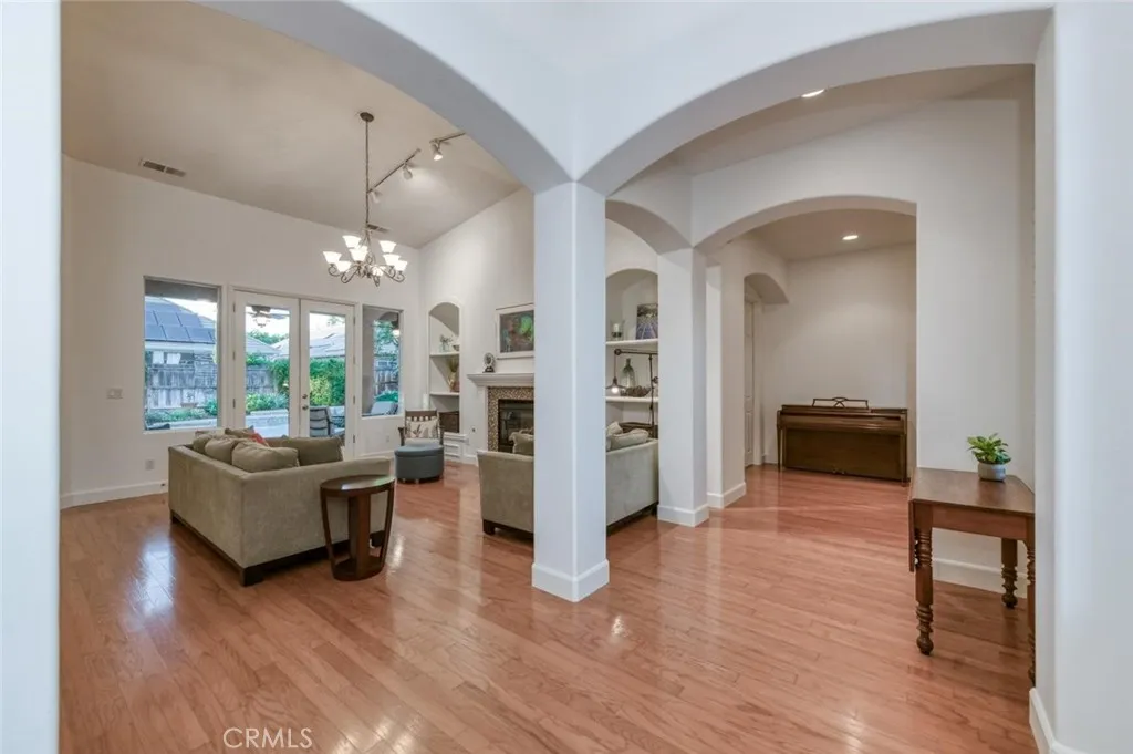 73 W Houston, Clovis, CA 93611 - Photo 5 of 44, Clovis, CA