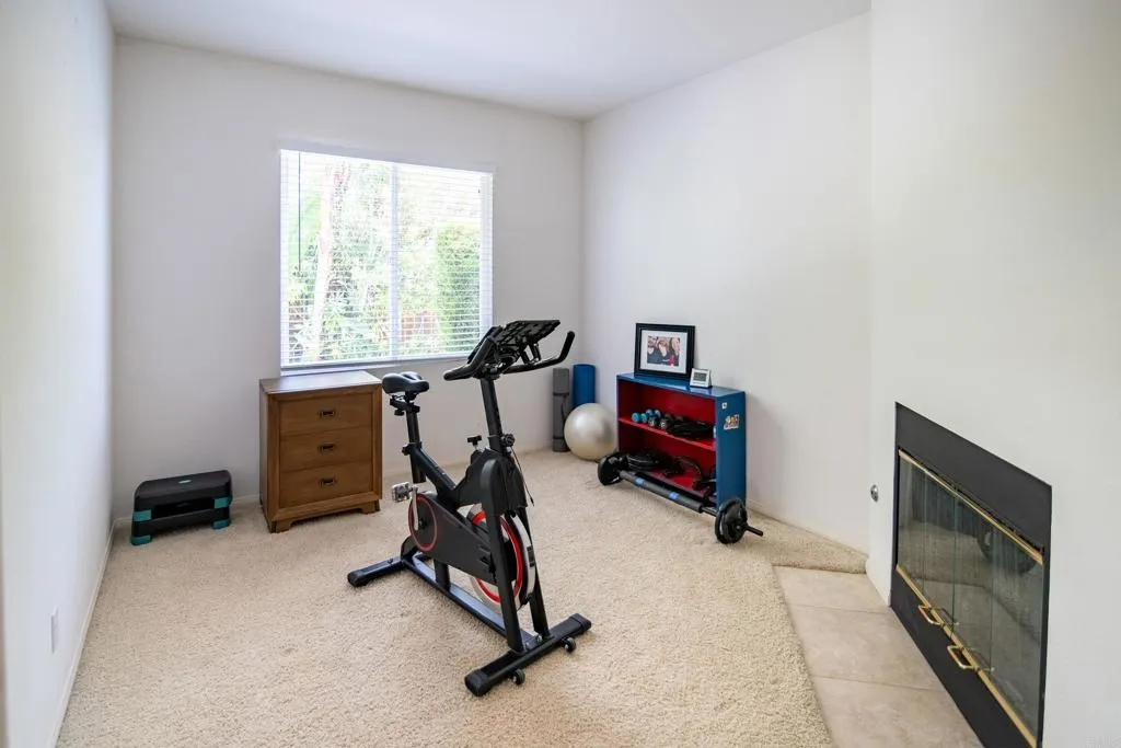 https://cdn.realtyfeed.com/cdn/127/306764573/20cbd0496e7df846453aa2be2480ba97.webp