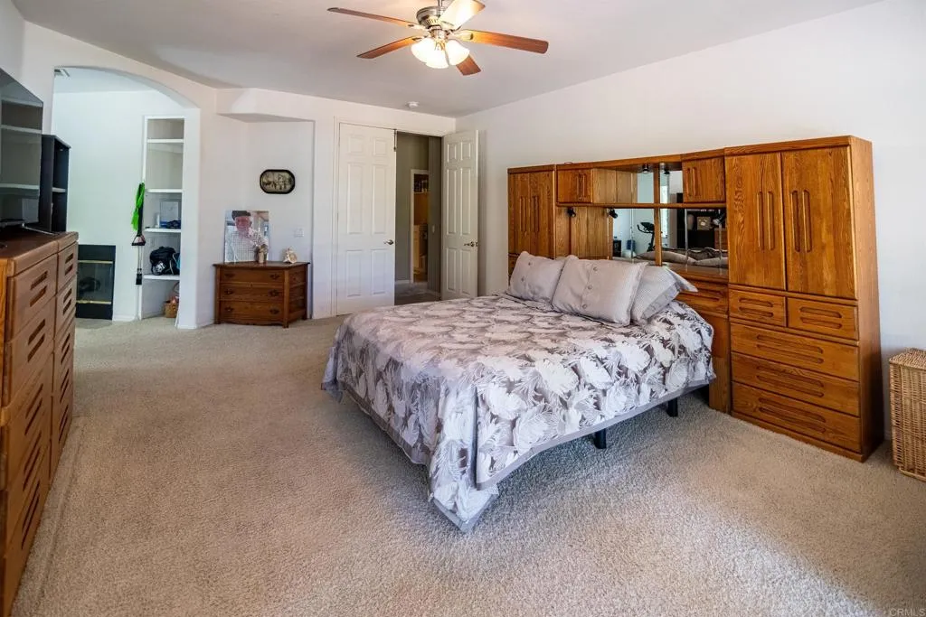 https://cdn.realtyfeed.com/cdn/127/306764573/cc7253fd72e29aa962804ced5cfb2205.webp