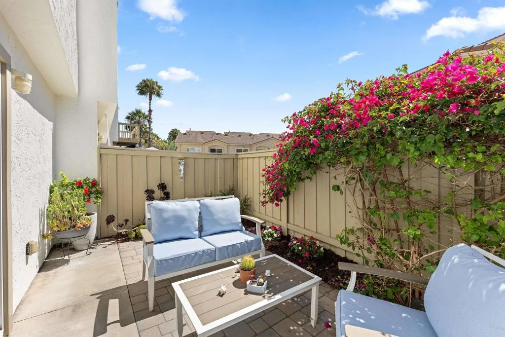 https://cdn.realtyfeed.com/cdn/127/306764594/68a5c7bf2f146575b626a993ccce8efe.webp