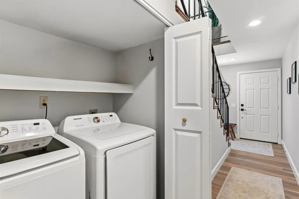 https://cdn.realtyfeed.com/cdn/127/306764594/99eb04febd77ba7501490103ea214070.webp
