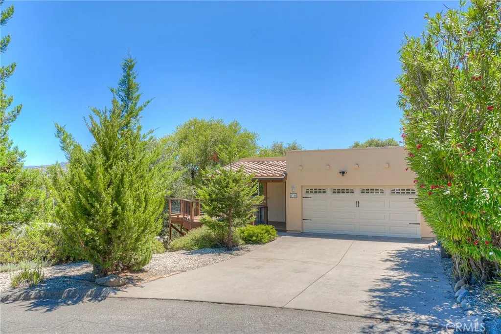 5388 High Rocks Court, Oroville, CA 95966 - Photo 5 of 35, Oroville, CA