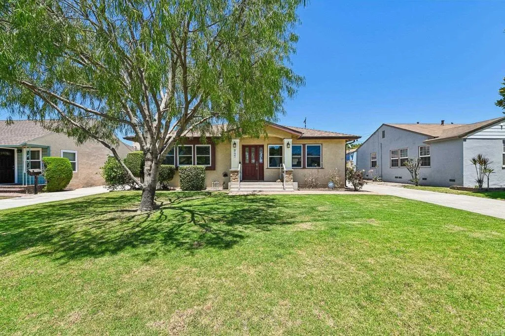 8121 Adoree, Downey, CA 90242 - Main photo, Downey, CA