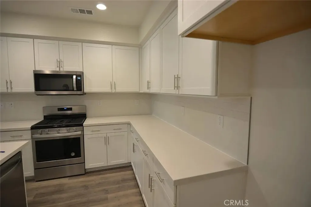 122 Red Brick, Simi Valley, CA 93065 - Photo 4 of 4, Simi Valley, CA