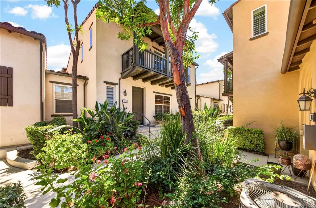 4317 Owens Street Unit 103, Corona, CA 92883 - Photo 3 of 29, Corona, CA