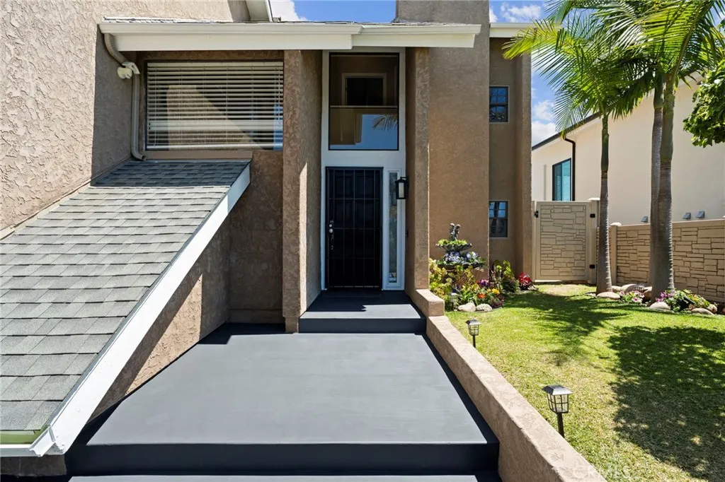 https://cdn.realtyfeed.com/cdn/127/306764644/0b9db2f609bdf0185893e1030f06704a.webp