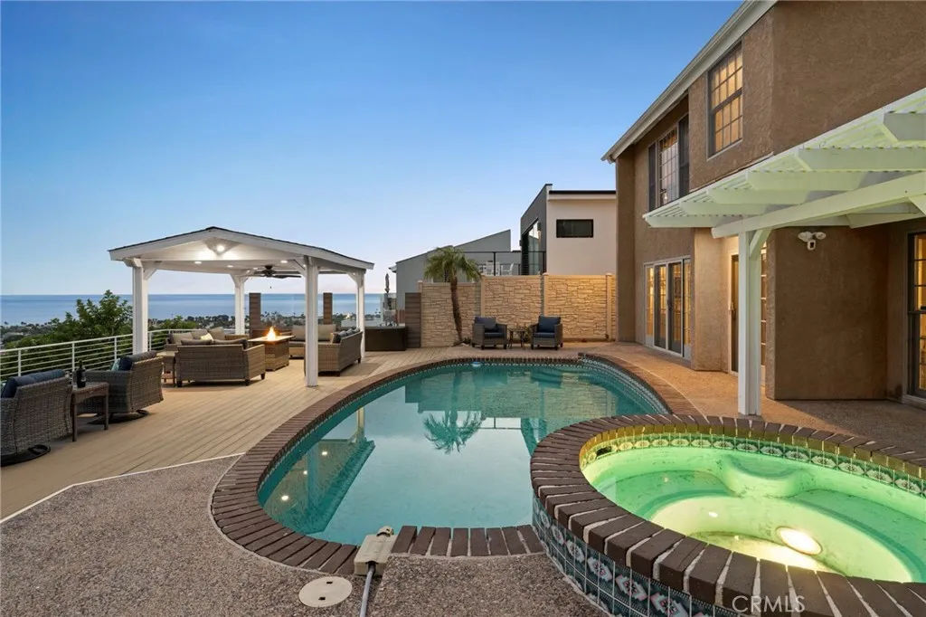 https://cdn.realtyfeed.com/cdn/127/306764644/2788250aa6cfef9d0cadf06efb95b156.webp