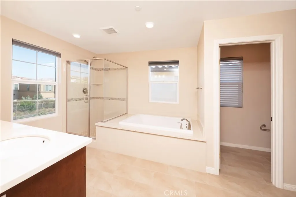 888 Julie Place, Upland, CA 91786 - Photo 4 of 33, Upland, CA