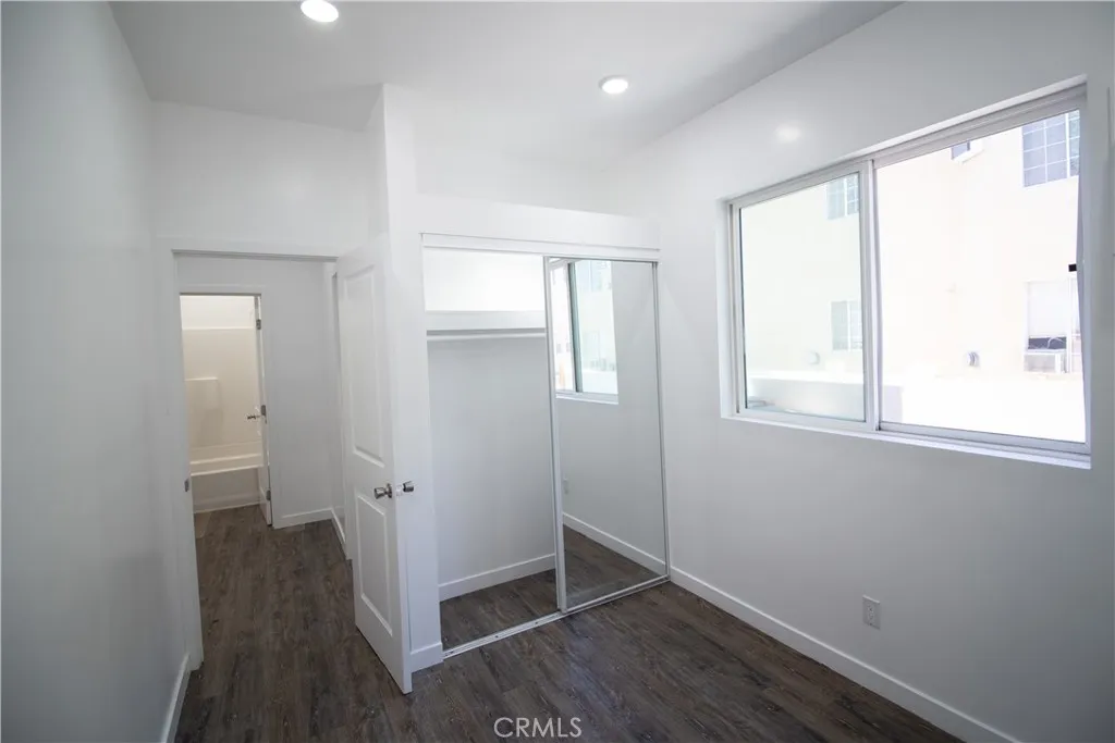 1112 Elden Avenue Unit 4, Los Angeles, CA 90006 - Photo 5 of 10, Los Angeles, CA