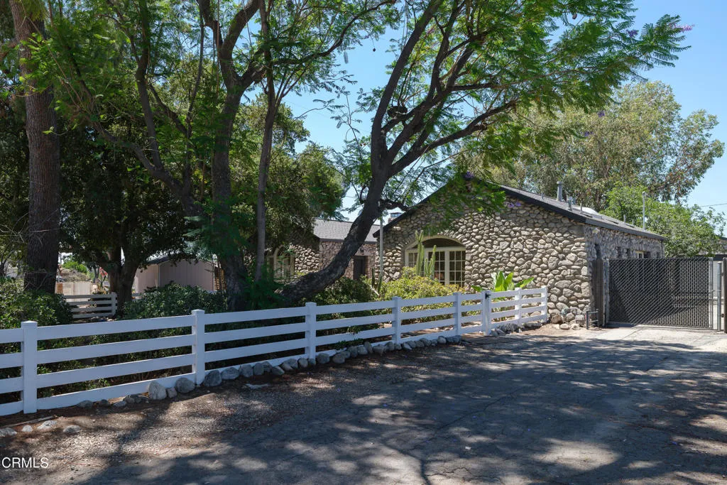 10107 Stonehurst Avenue, Los Angeles, CA 91352 - Photo 3 of 46, Los Angeles, CA