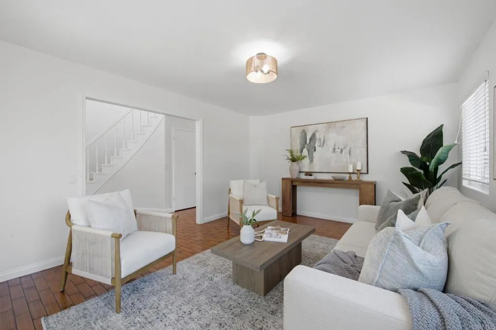 https://cdn.realtyfeed.com/cdn/127/306764707/09a58aa5f0e18454d6dbd0e04821b88a.webp