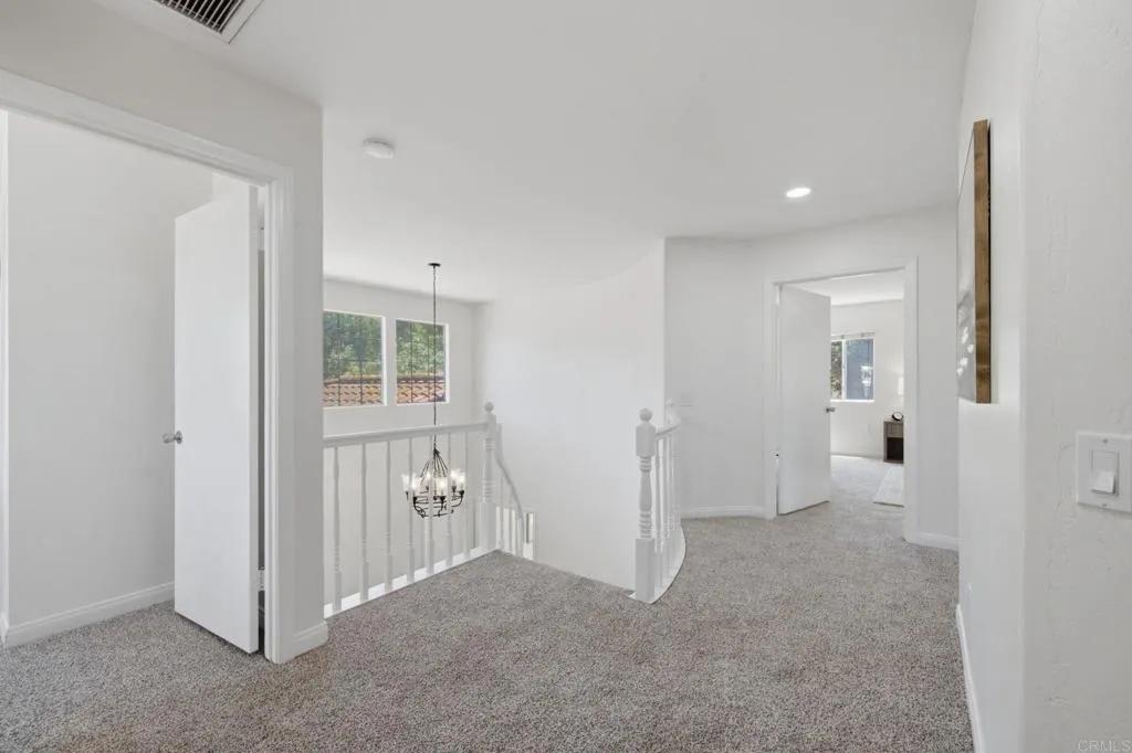 https://cdn.realtyfeed.com/cdn/127/306764707/b75b2f5326faa37b361930dbd5bec993.webp