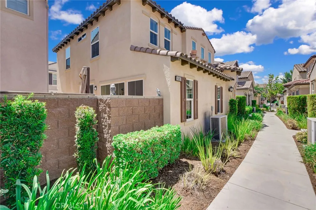 8593 Founders Grove Street, Chino, CA 91708 - Photo 2 of 34, Chino, CA