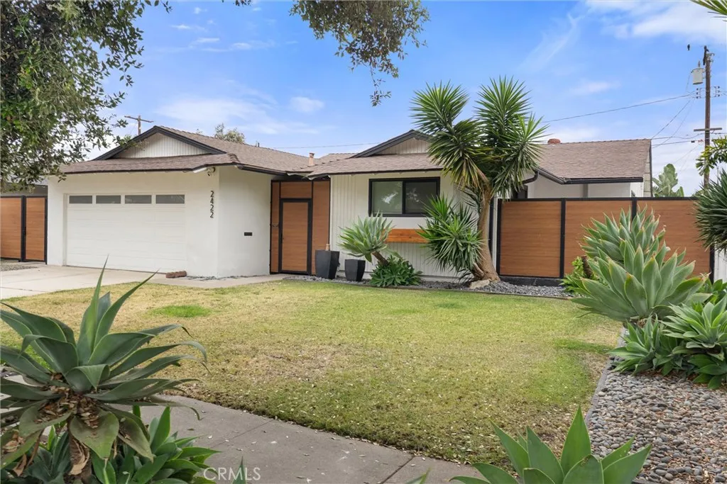 2422 S Salta Street, Santa Ana, CA 92704 - Photo 2 of 39, Santa Ana, CA