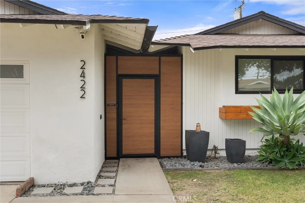 2422 S Salta Street, Santa Ana, CA 92704 - Photo 5 of 39, Santa Ana, CA