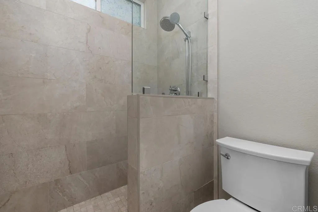 https://cdn.realtyfeed.com/cdn/127/306764731/14cf6217a9d7ce1c3b04bf02d24c65e6.webp