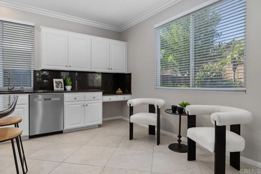 https://cdn.realtyfeed.com/cdn/127/306764731/a09f4a554fdd7f8dcdc765716d31bab1.webp