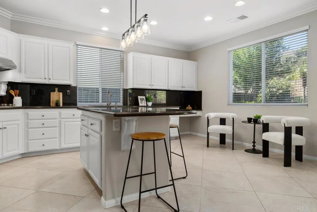 https://cdn.realtyfeed.com/cdn/127/306764731/d751aa786149fe29cb7240e055067def.webp